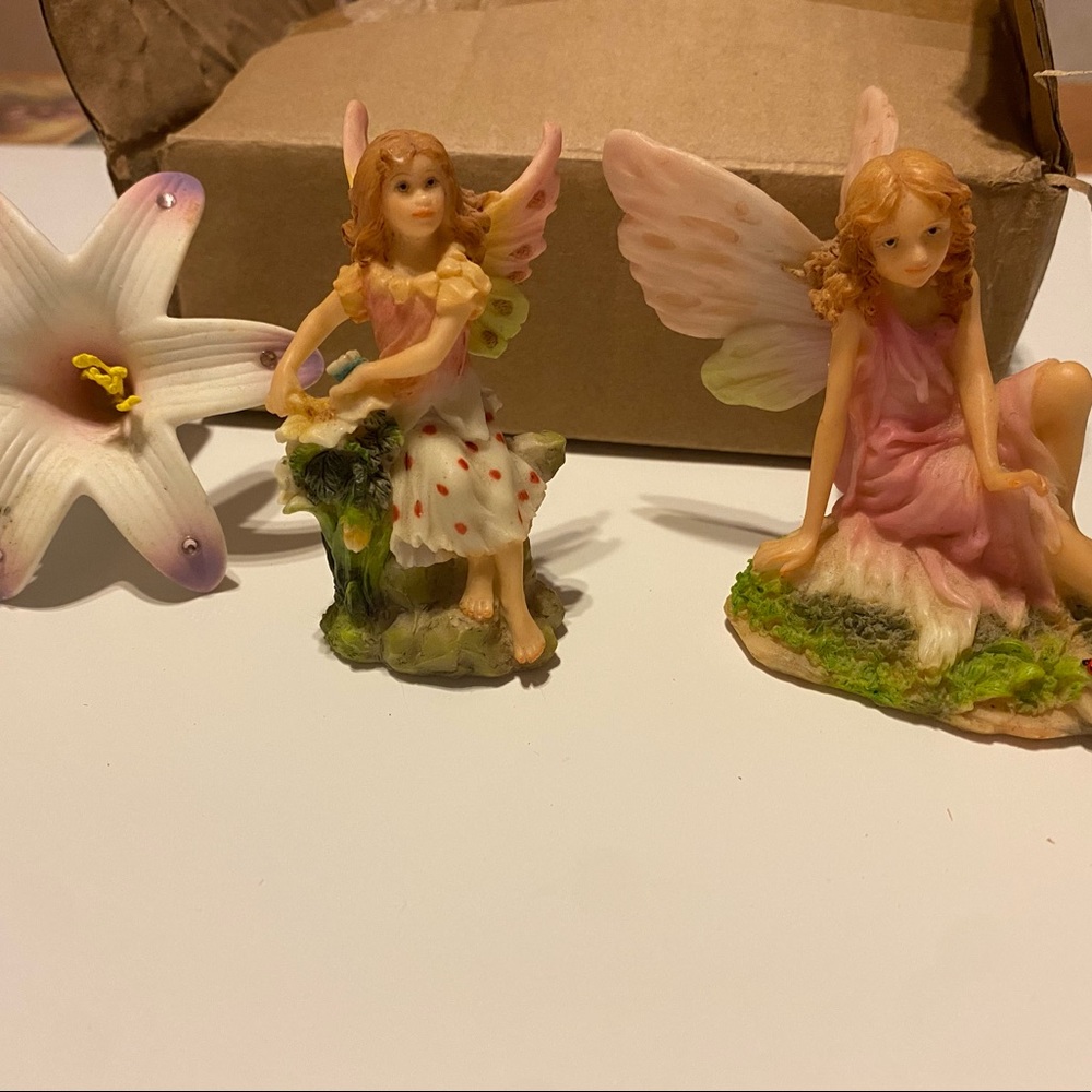 Summit Collection Collectable Fairies - Picture 2 of 3